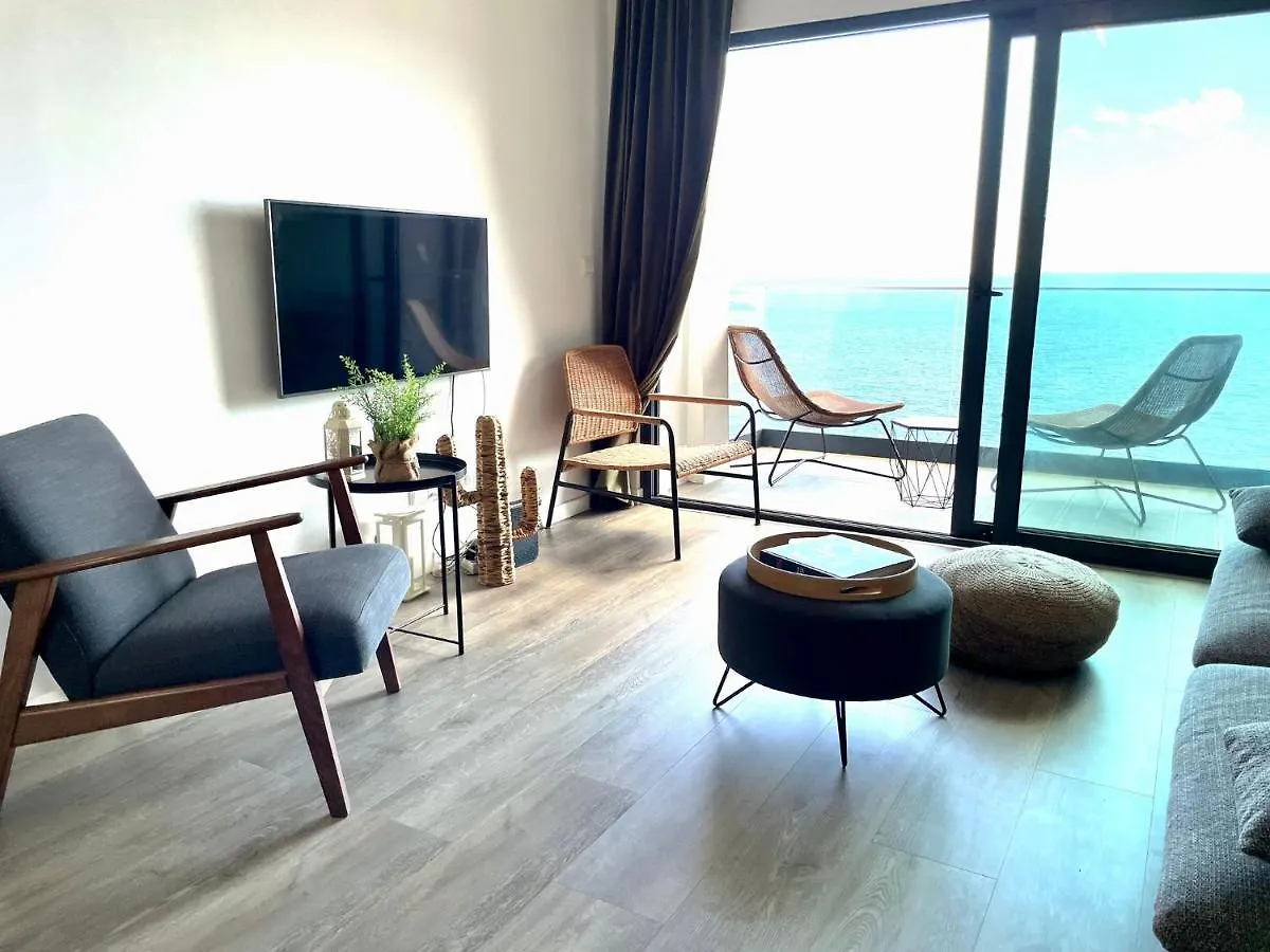 Ocean Cliff Apartment Santa Cruz - Madeira 0*,  Portugal
